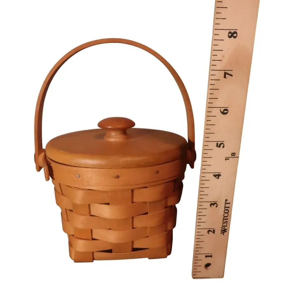 Longaberger Basket w Lid 1996 Signed Dresden OH Handwoven USA